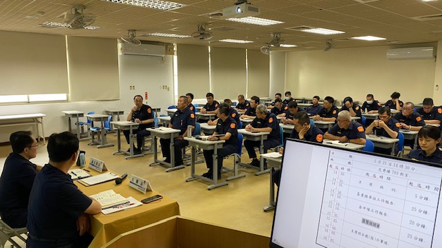 第四大隊115年5月大隊會報暨員警座談會照片(將開啟新視窗)